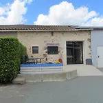 La Petite Maison