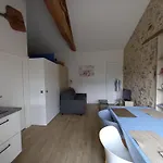 펜션 La Petite Maison Montournais
