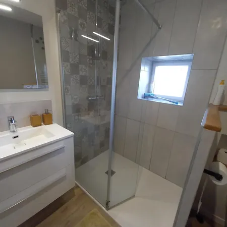 La Petite Maison Dom wakacyjny Montournais