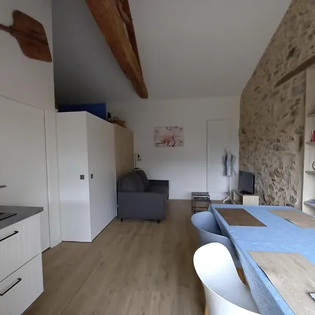 Holiday home La Petite Maison Montournais