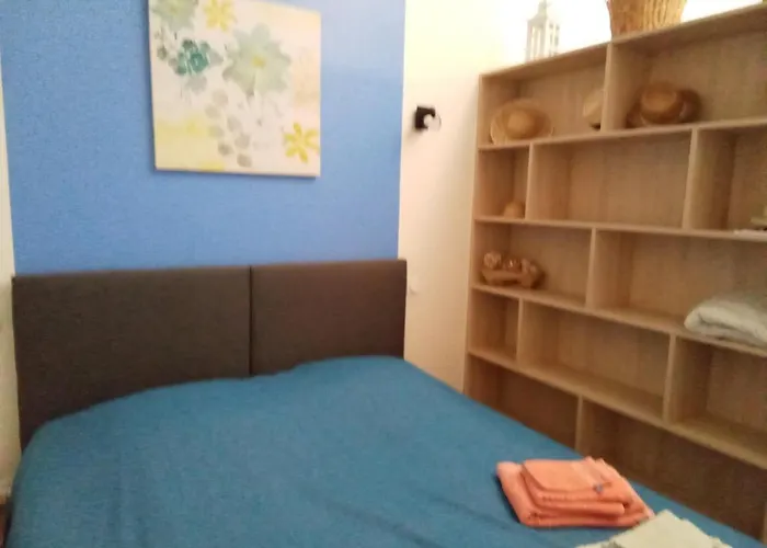 別荘 La Petite Maison *