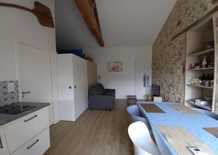 別荘 La Petite Maison Montournais